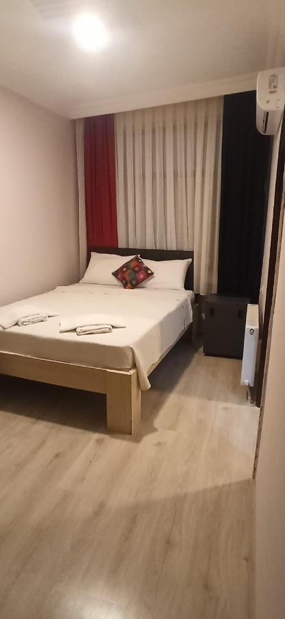 Moonlight Hostel ชานัคคาเล ภายนอก รูปภาพ
